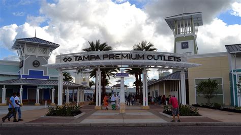 tampa premium outlet mall locations.